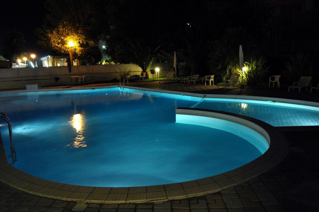 Hotel Perla Senigallia Exteriér fotografie