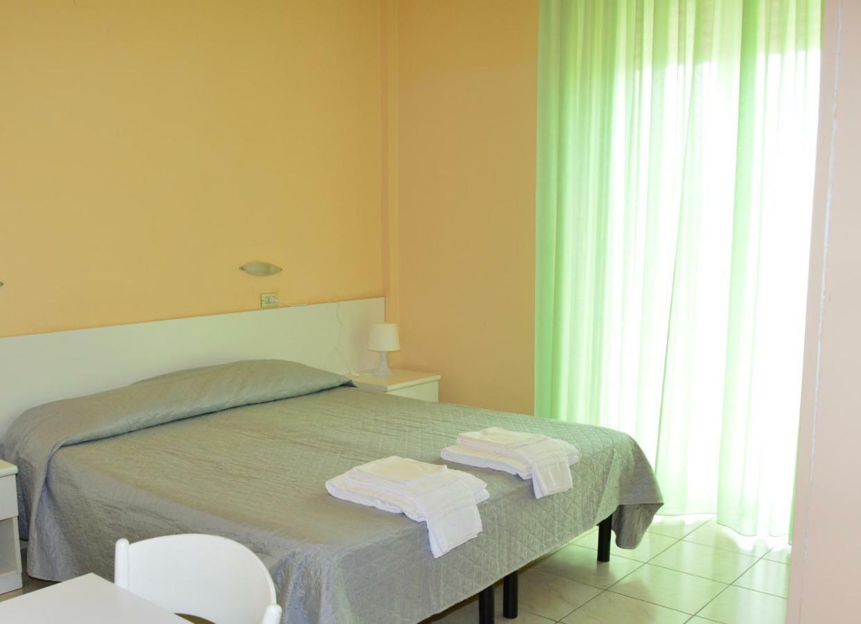 Hotel Perla Senigallia Exteriér fotografie